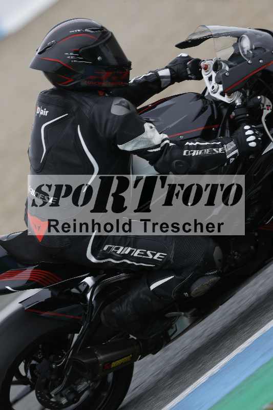 Archiv-2025/02 28.-31.01.2025 Moto Center Thun Jerez/gruen-green/160